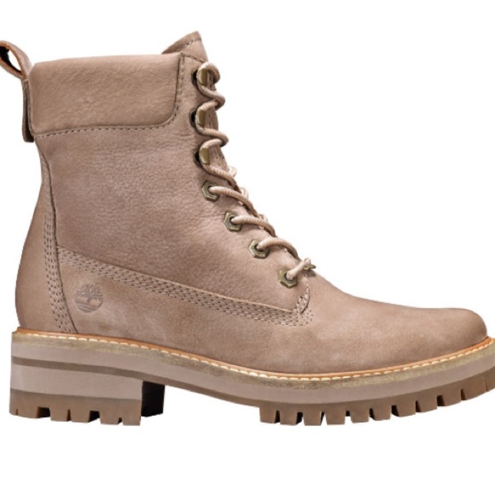 Timberland women boot size 9